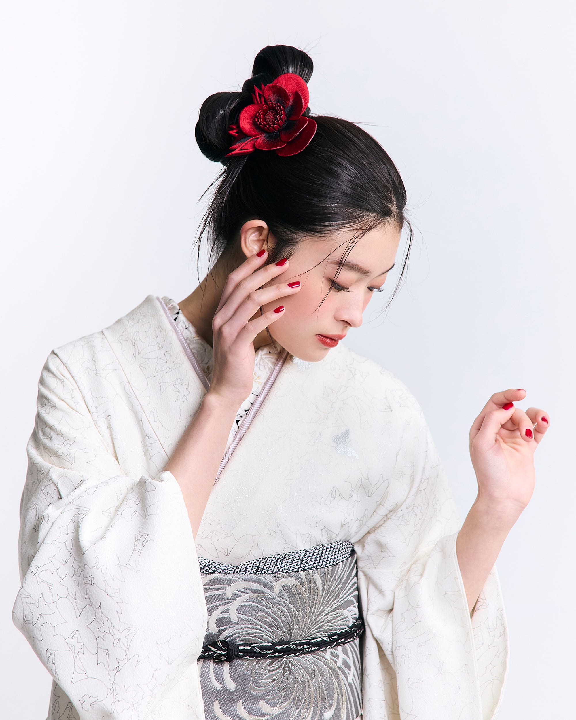 蝶乱舞 白|手染め友禅