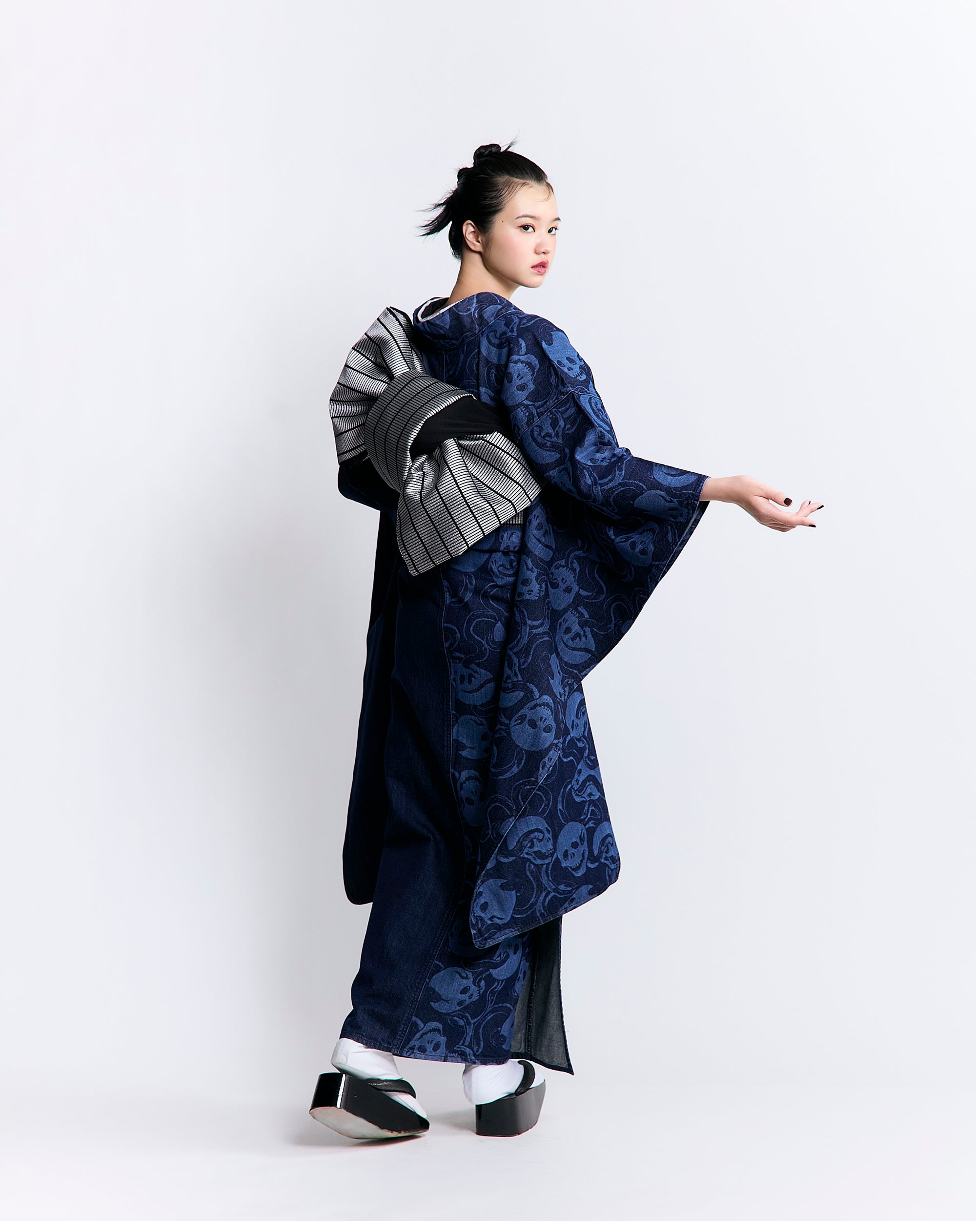 デニム蛇と髑髏1yr×銀畳格子|デニム振袖