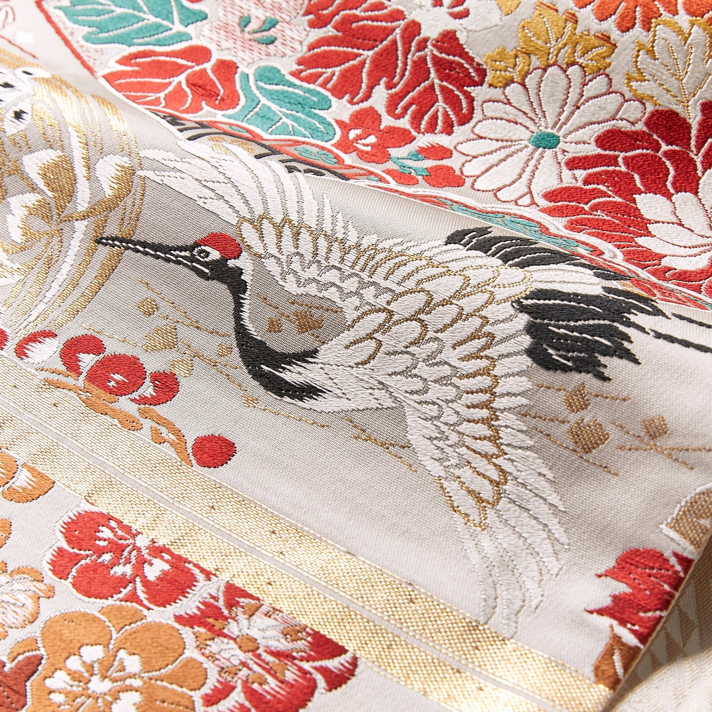 成人式振袖レンタル|黒紋付牡丹