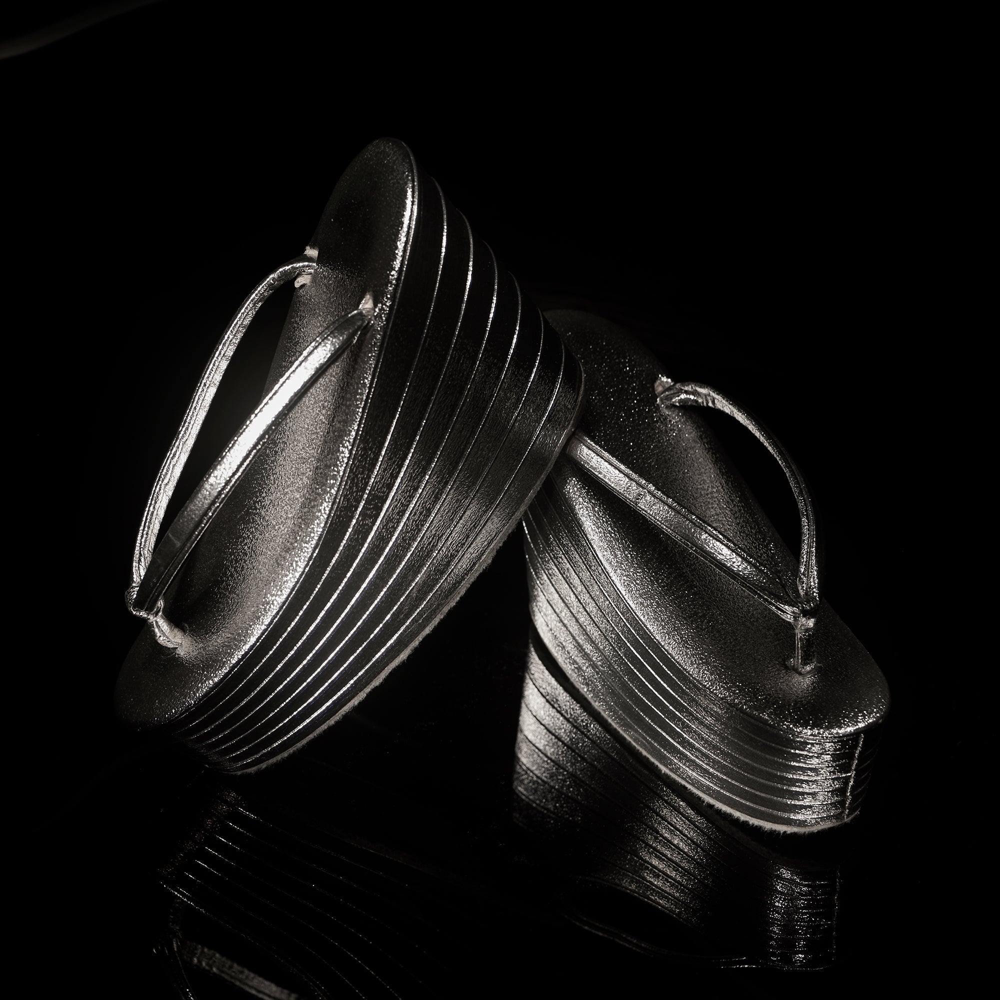 七段厚底草履 シルバー(KAPUKIオリジナル):草履