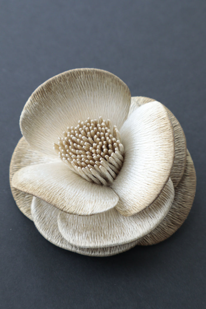 静舞・深枯 (emi takazawa):ブローチ|髪飾り