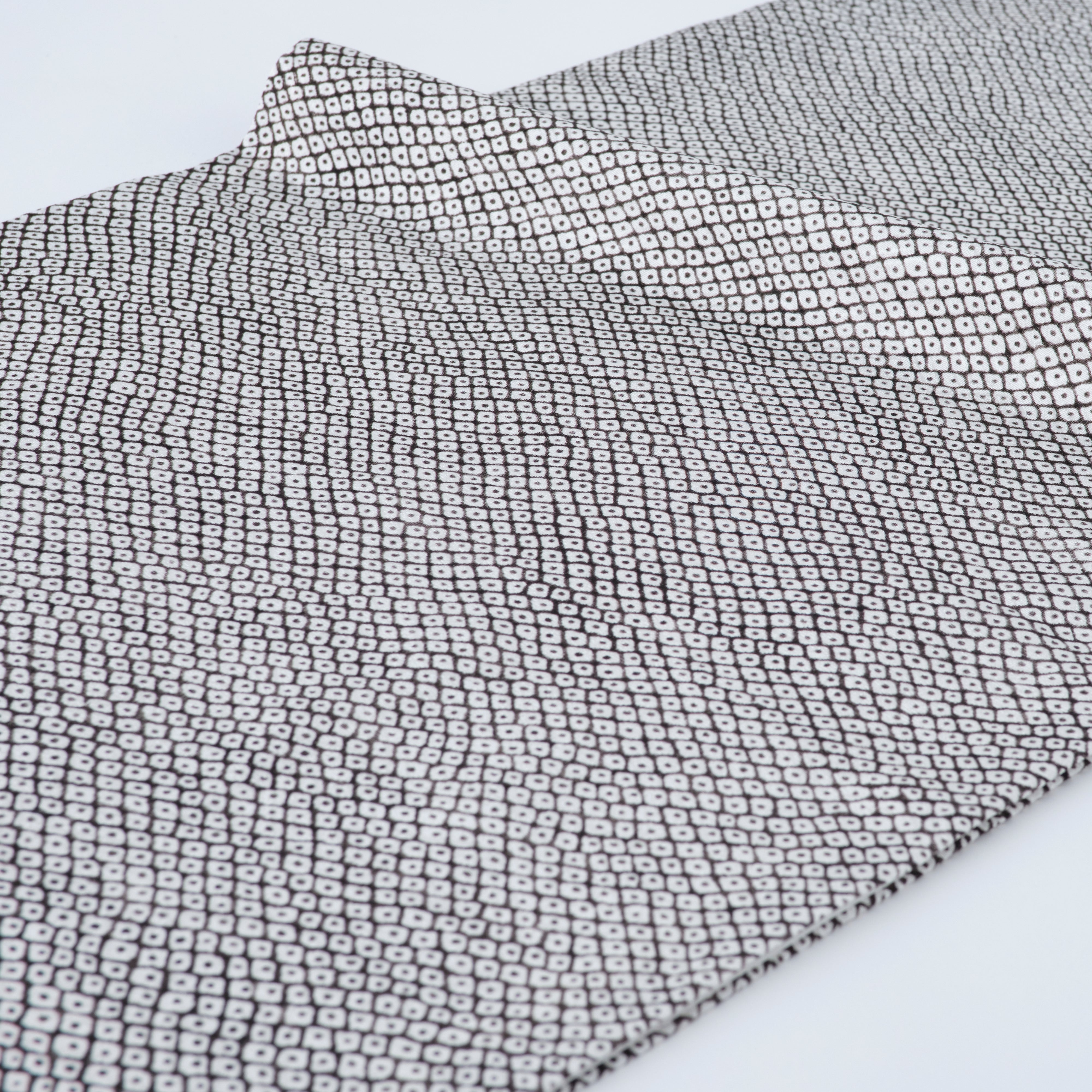 成人式振袖レンタル|すり疋田 墨黒