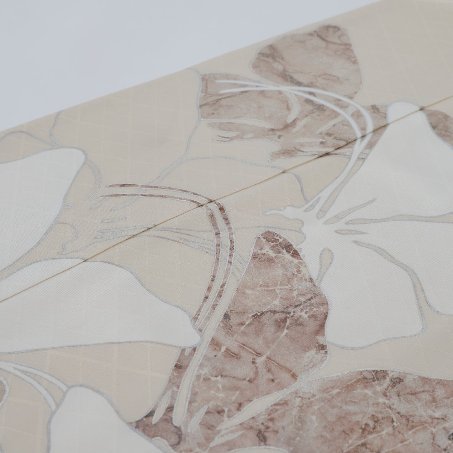 成人式振袖レンタル|雪佳舞蝶 白