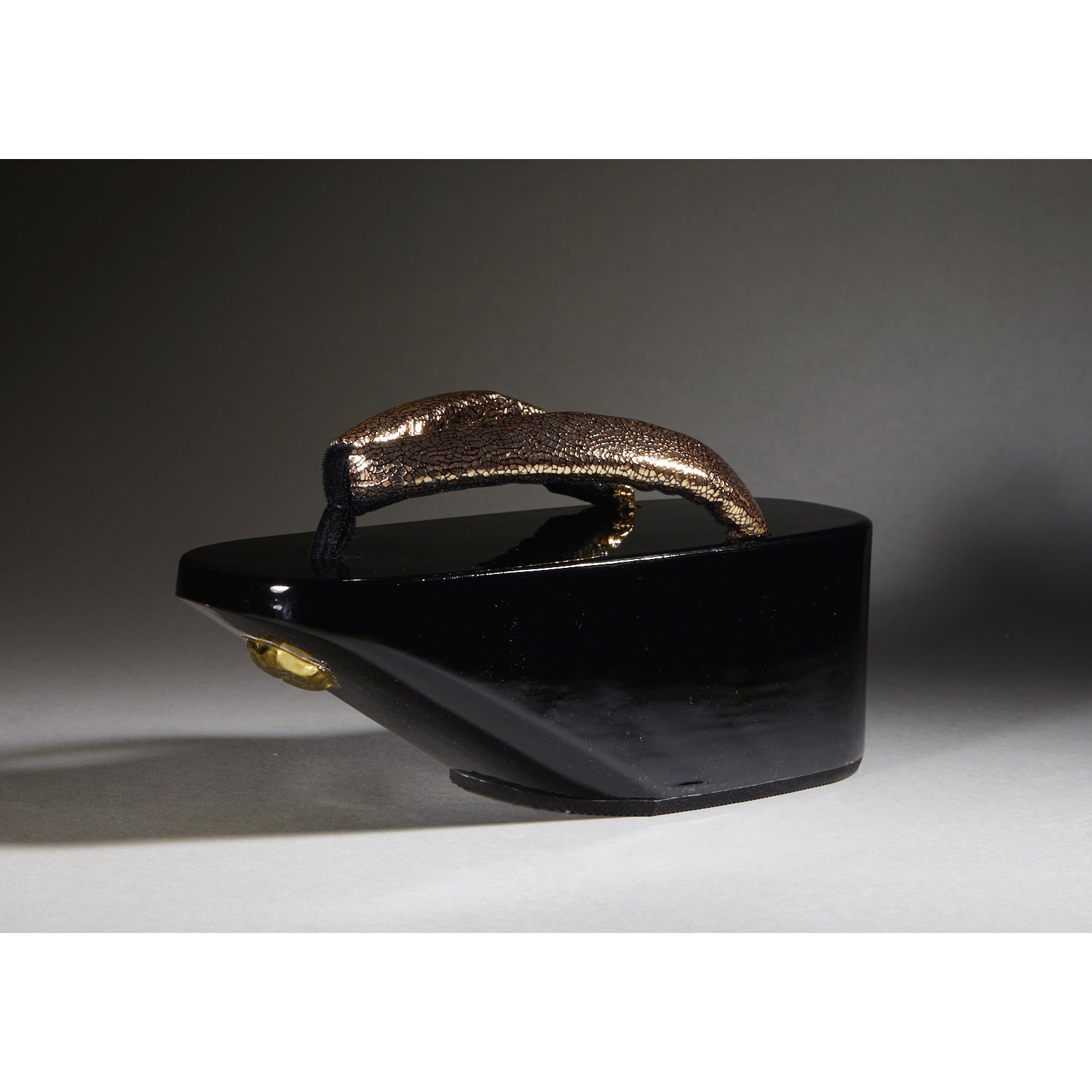 ぽっくり KAPUKI 黒塗り ゴールド