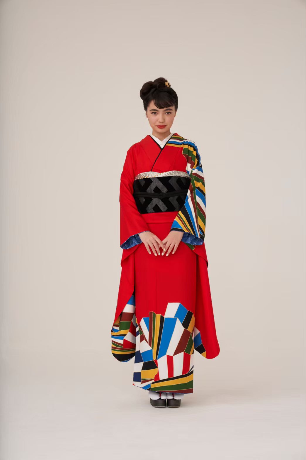 2025 Coming-of-age ceremony rental "Fan striped red"