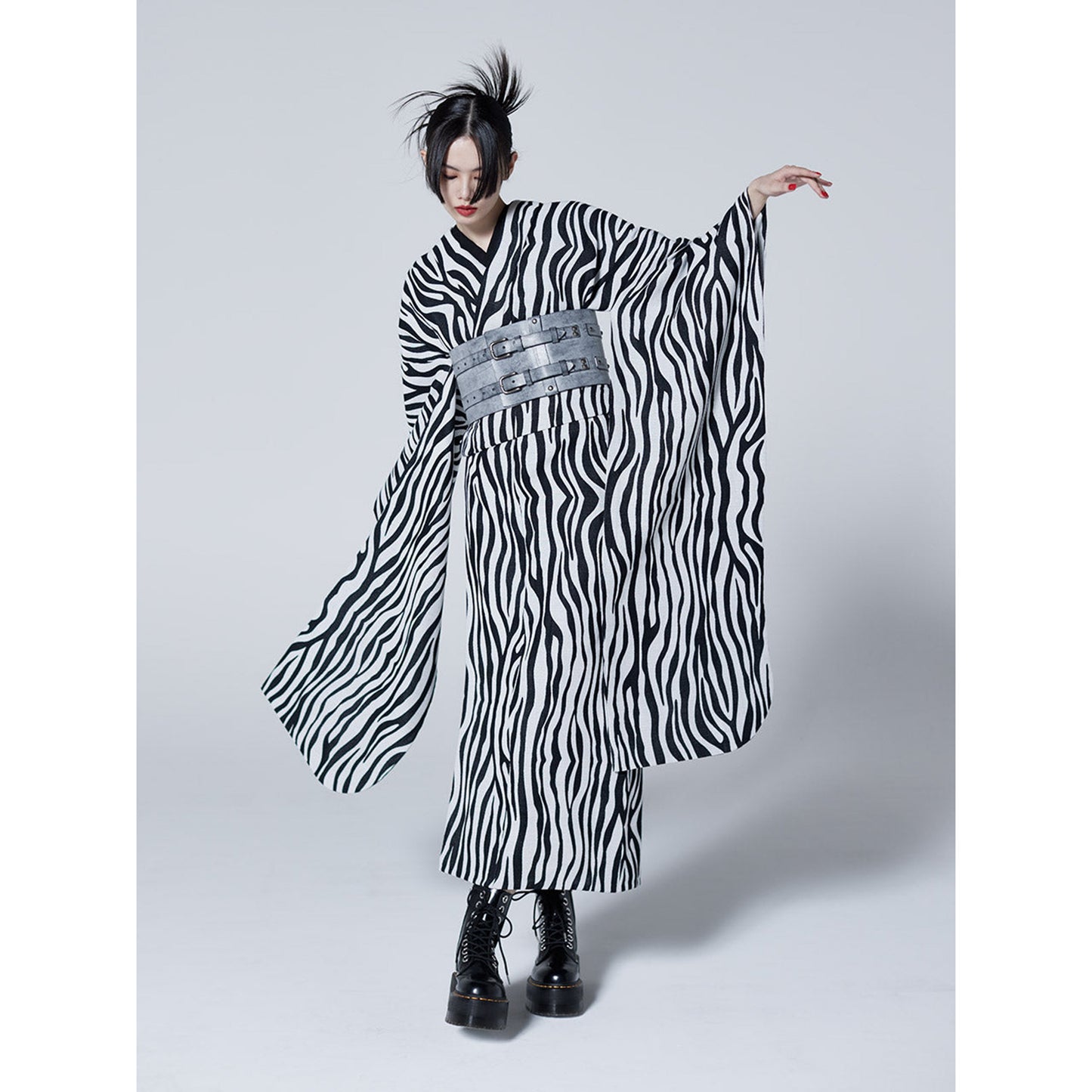 2025年 成人式振袖レンタル 「Zebra (帯ベルト)」