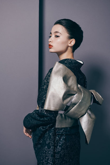 蝶乱舞 黒：2027年成人式振袖レンタル