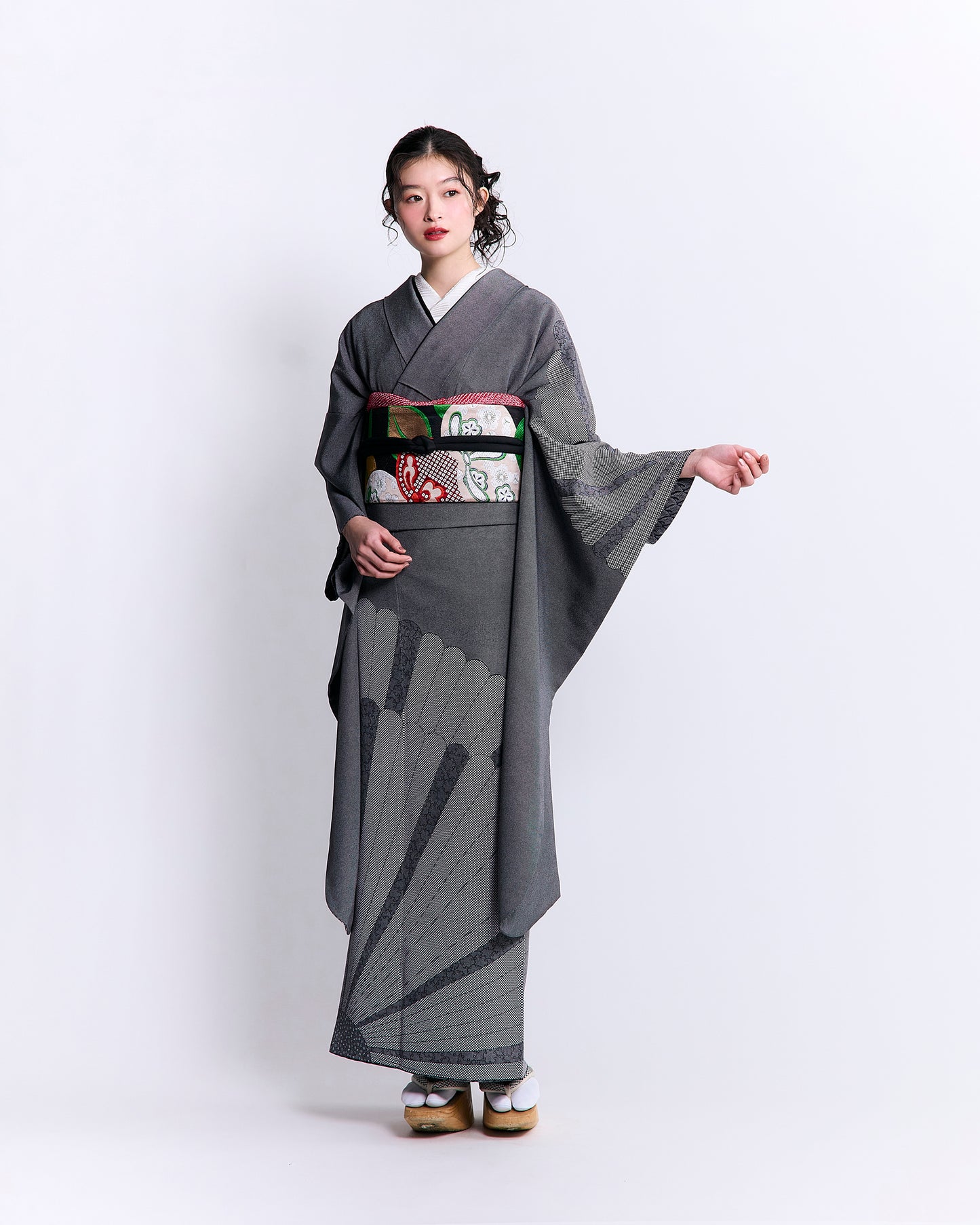 成人式振袖レンタル｜行儀地菊華紋