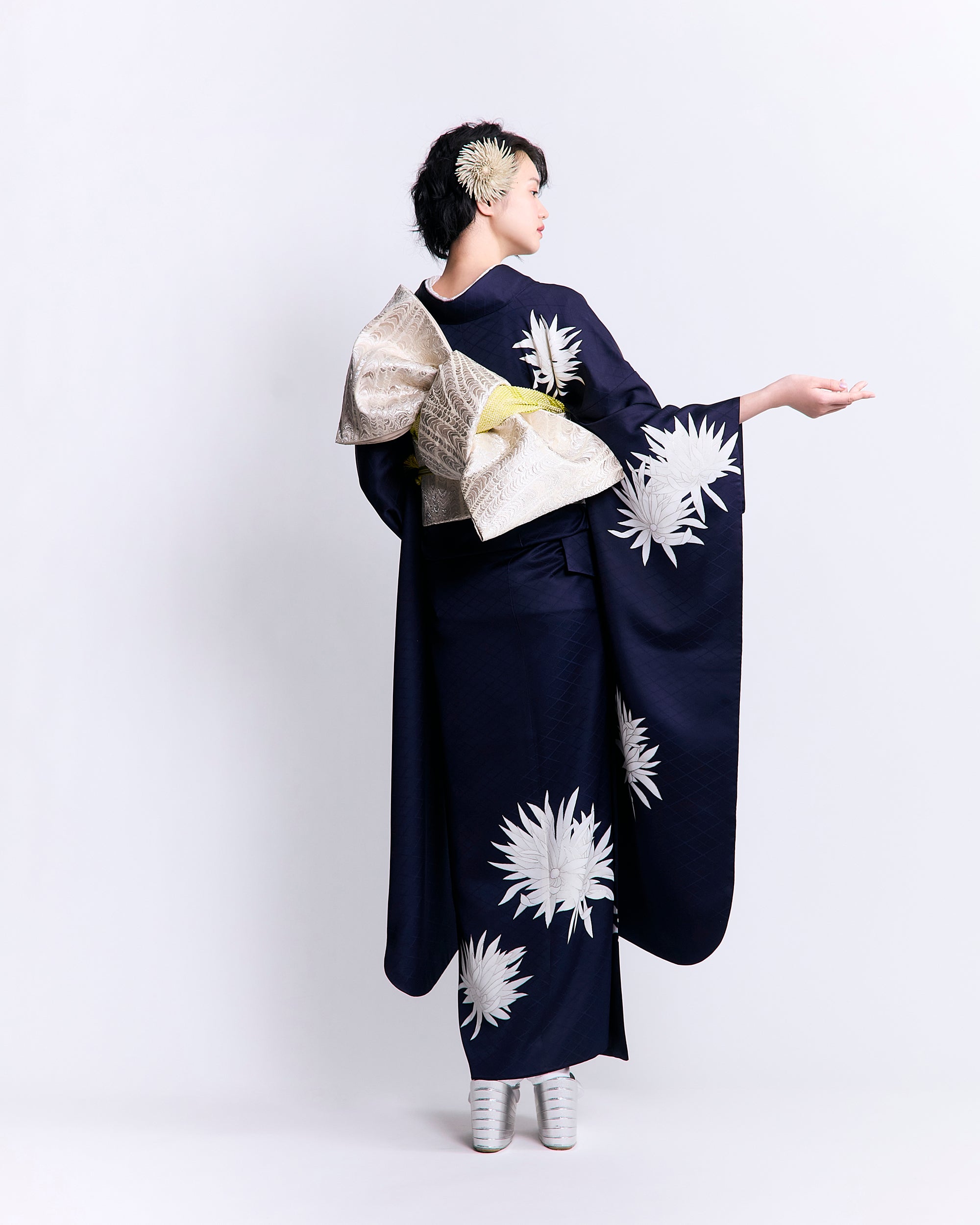成人式振袖レンタル｜月照乱華 紺