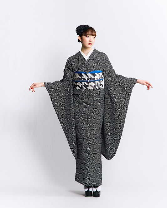Cotton Furisode Monochrome [Shark-Dots]