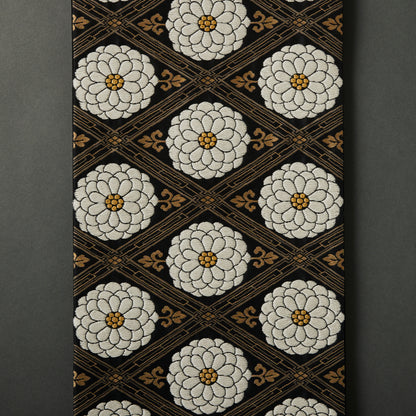 ドット：2026年成人式振袖レンタル