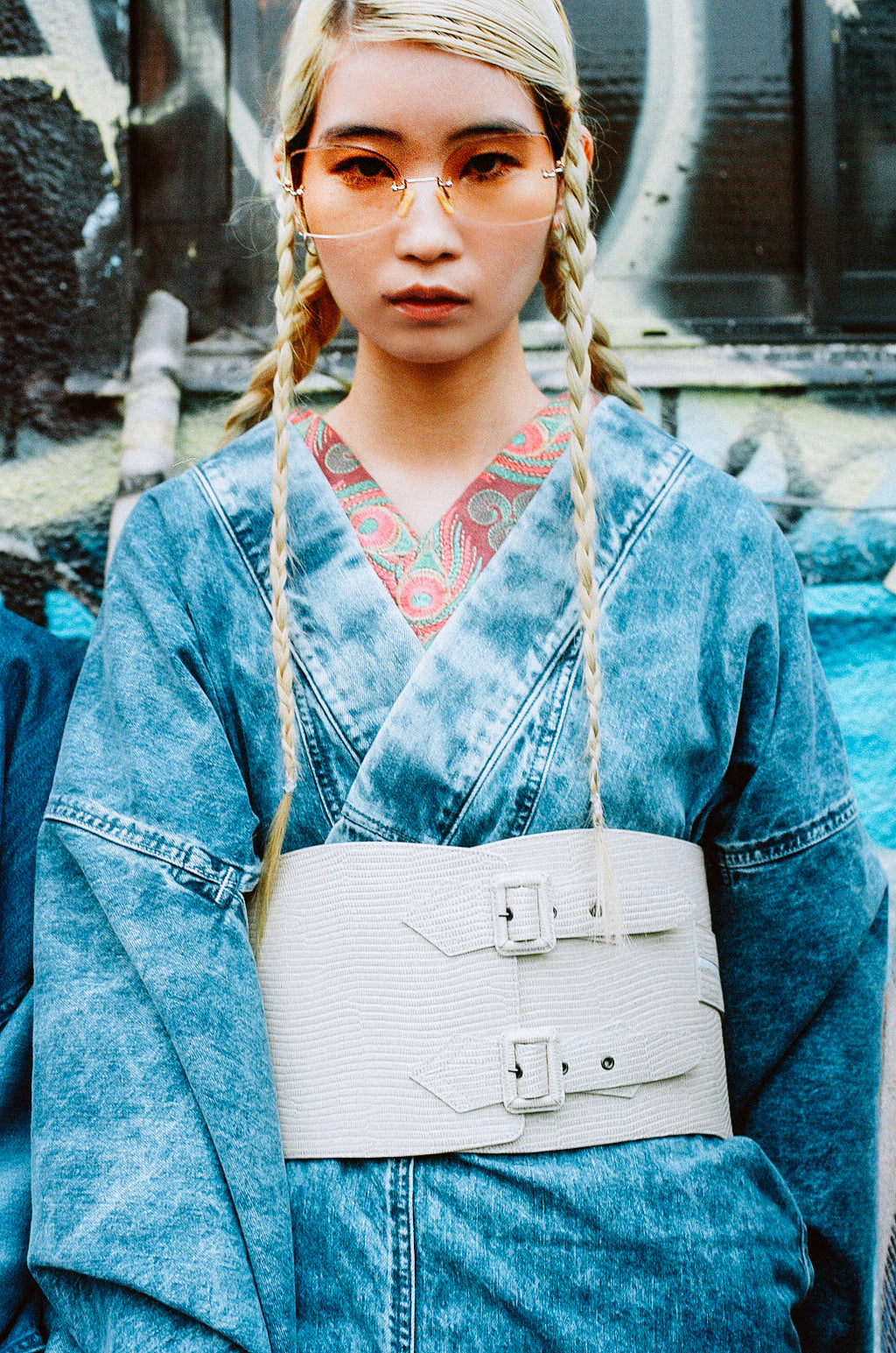 リザード 白：帯ベルト｜レザー