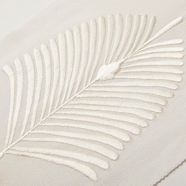 Half-collar embroidery "pine" white/white
