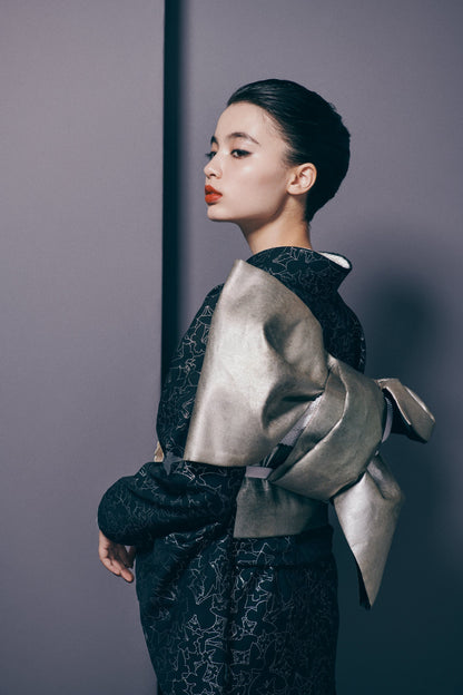 蝶乱舞 黒：2026年成人式振袖レンタル