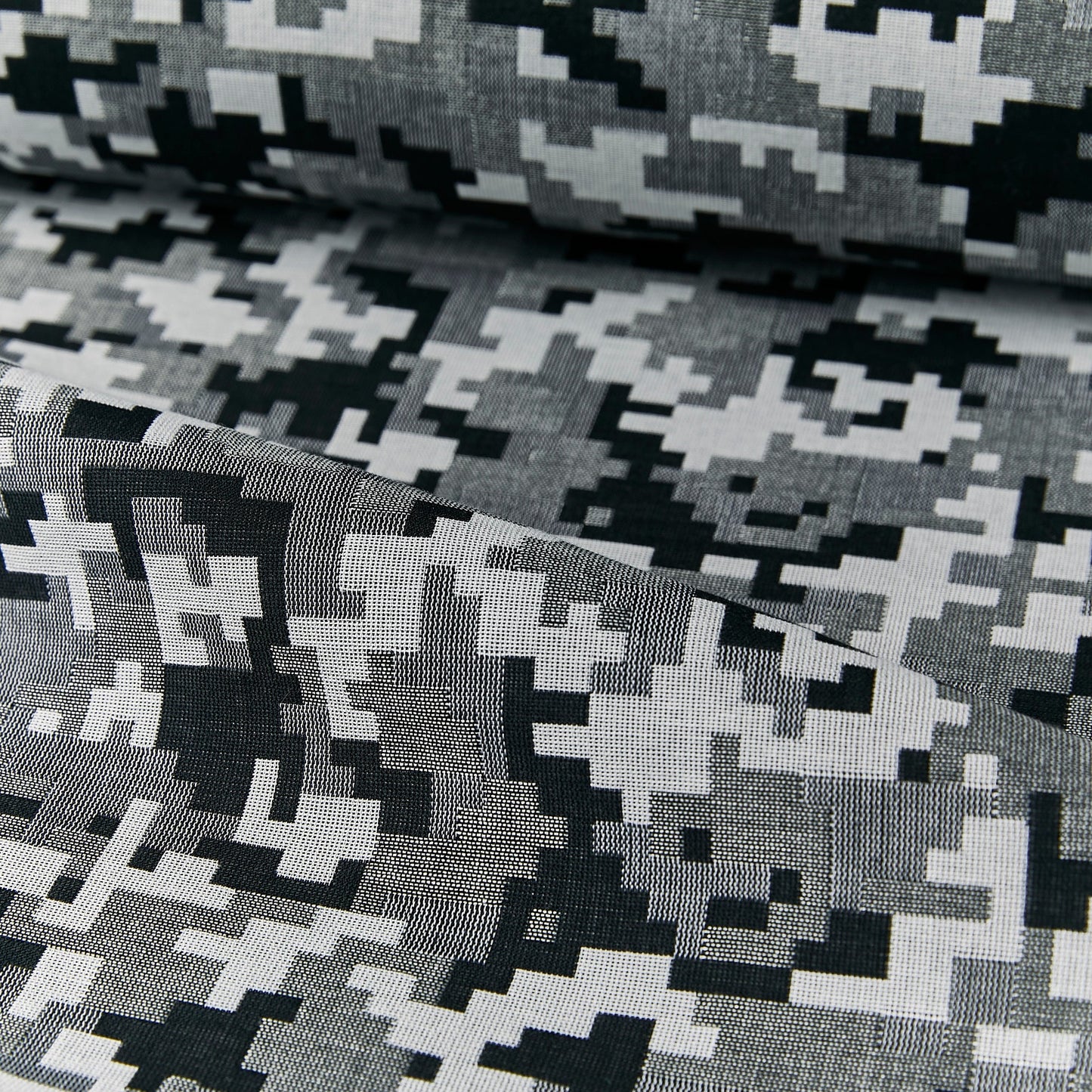Cotton Furisode Monochrome [Mosaic]