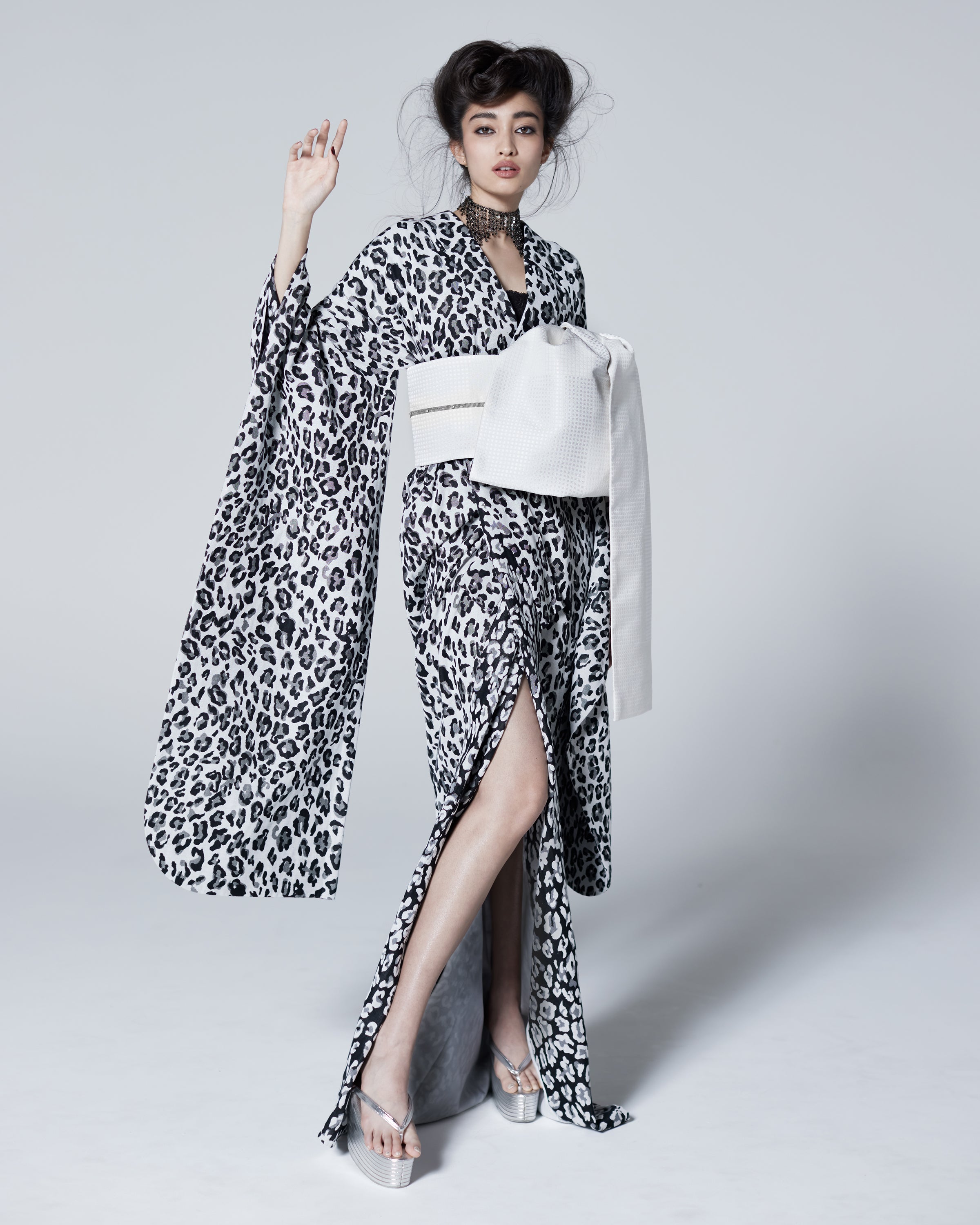 Cotton Furisode Monochrome [Leopard]