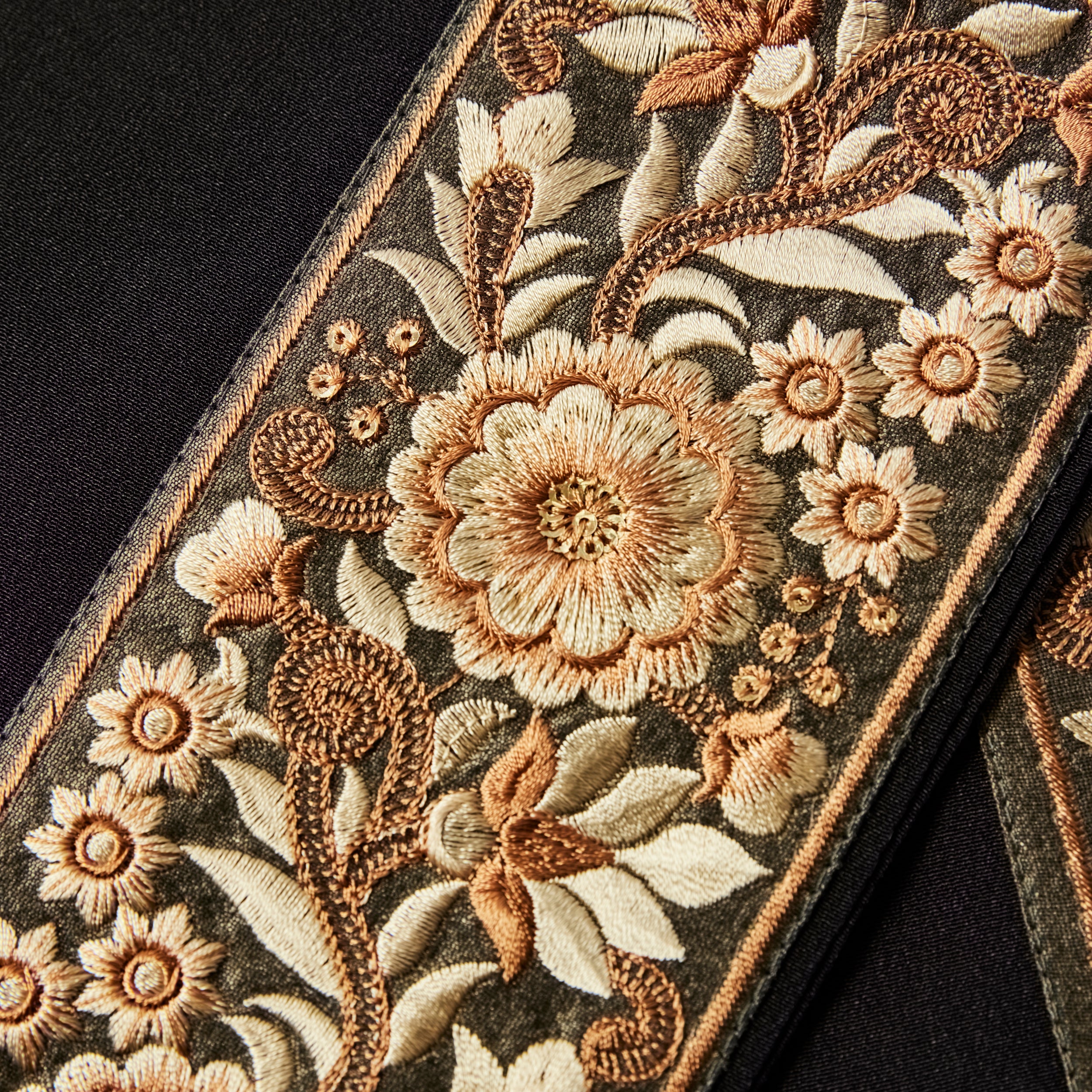 半衿 KAPUKIオリジナル 刺繍半衿