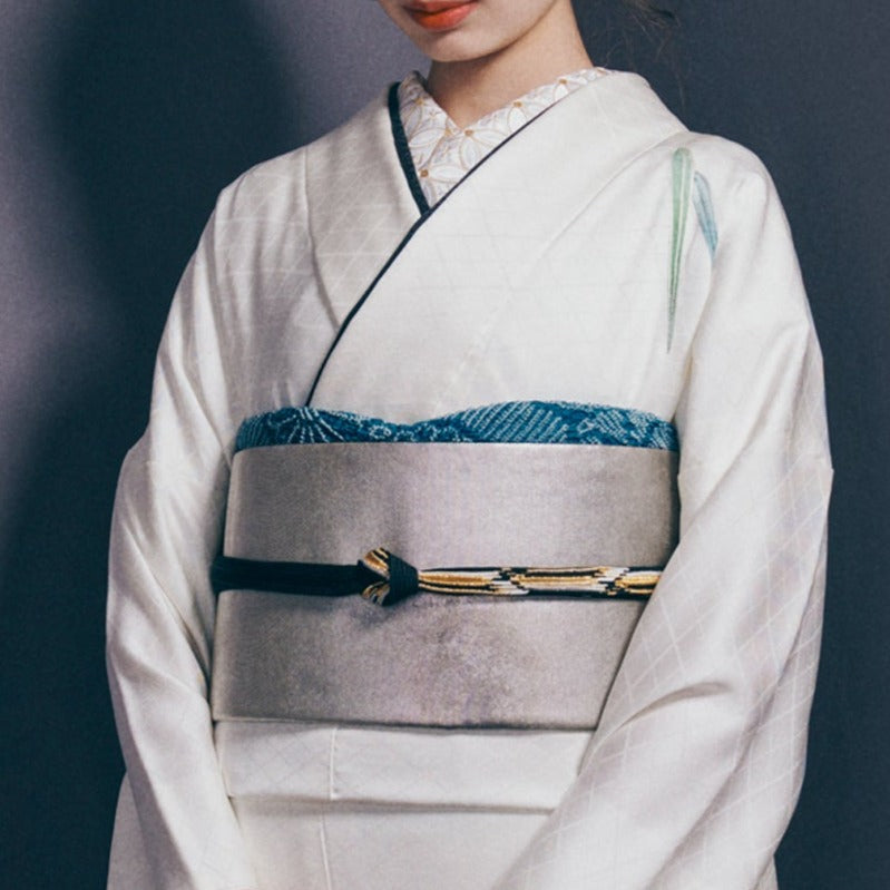 Half-collar embroidery "Cloisonne" white/gold