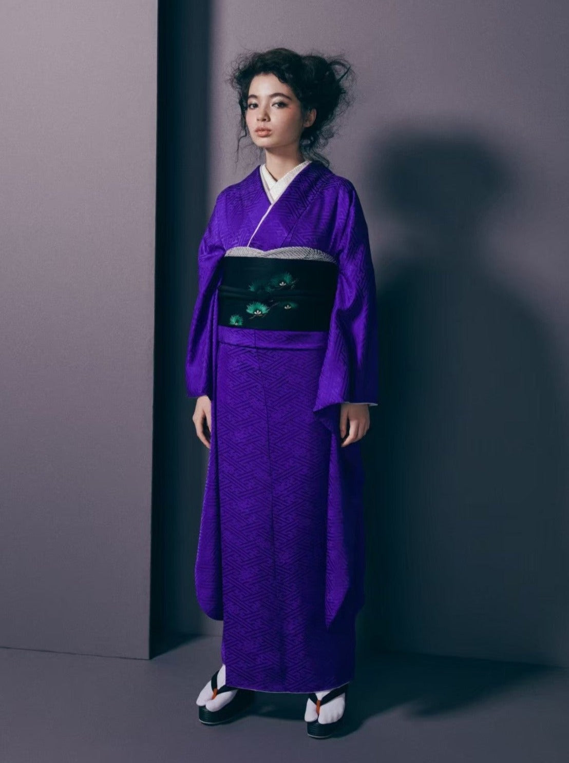2026年 成人式振袖レンタル 「紗綾形 紫」